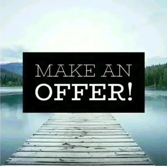 Coach Rose Gold Oversized Sunglasses - Picture 7 of 7